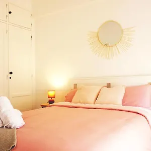 https://sintra-stay-massama-guesthouse.hotels-lisbon-portugal.com